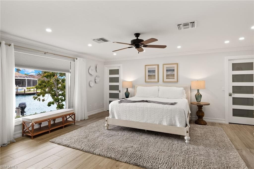 1236 Lamplighter Ct, Marco Island, FL 34145-19