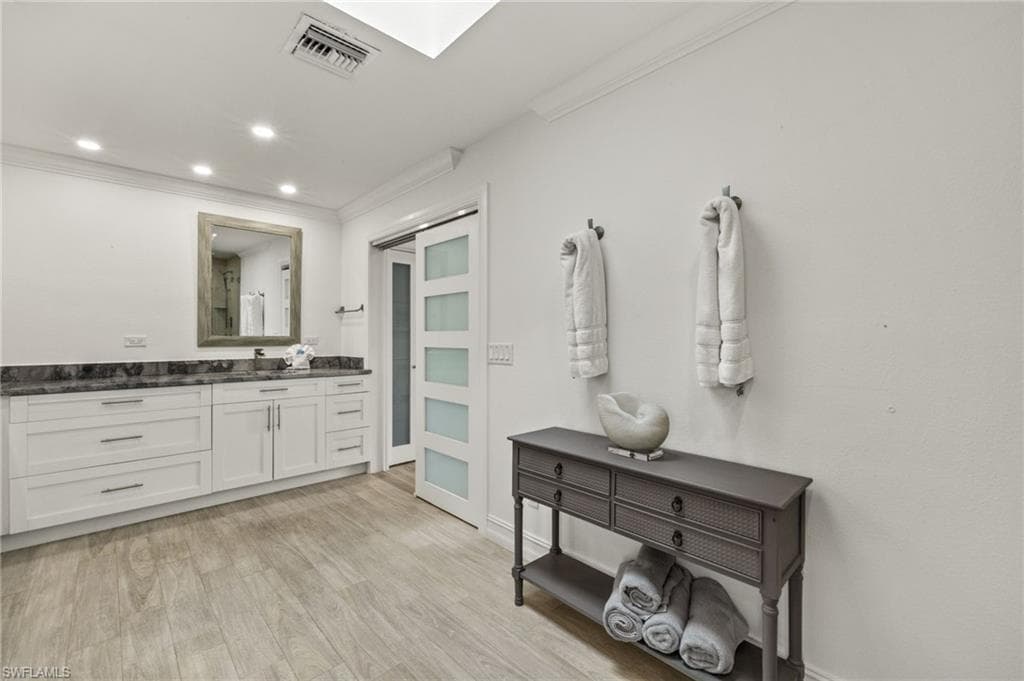 1236 Lamplighter Ct, Marco Island, FL 34145-27