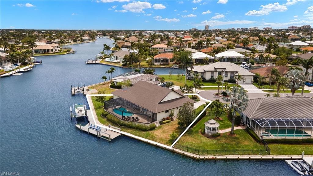 1236 Lamplighter Ct, Marco Island, FL 34145-47