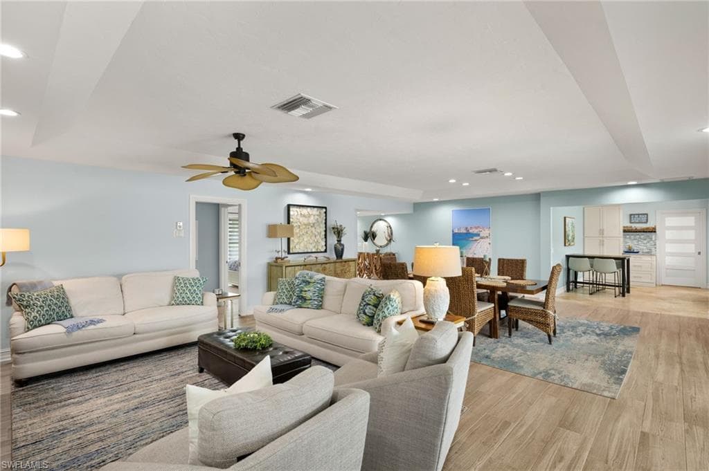 1236 Lamplighter Ct, Marco Island, FL 34145-3