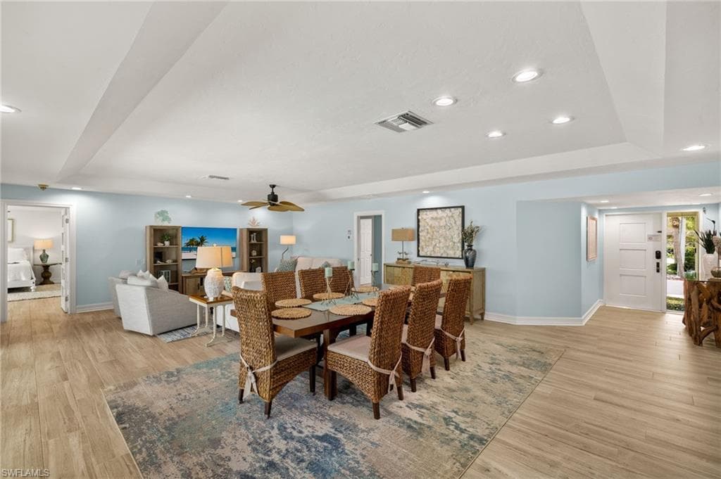 1236 Lamplighter Ct, Marco Island, FL 34145-7