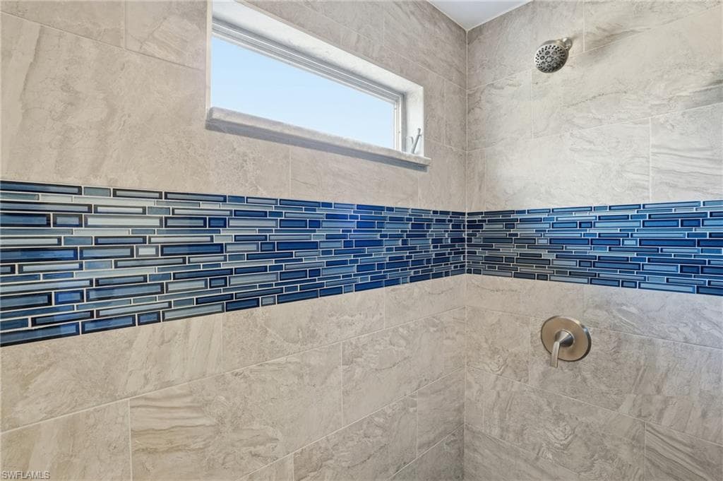 6431 Royal Woods Dr, Fort Myers, FL 33908-12