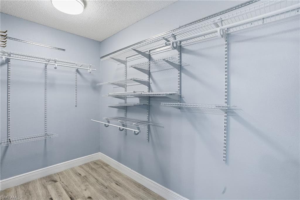 6431 Royal Woods Dr, Fort Myers, FL 33908-13