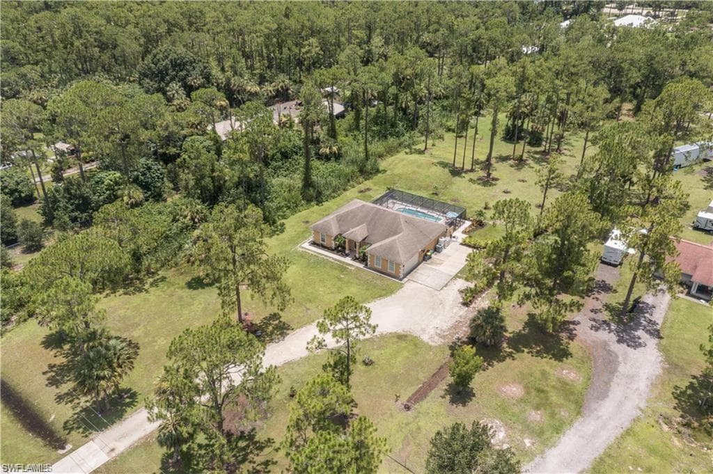 2960 10th Ave NE, Naples, FL 34120-33