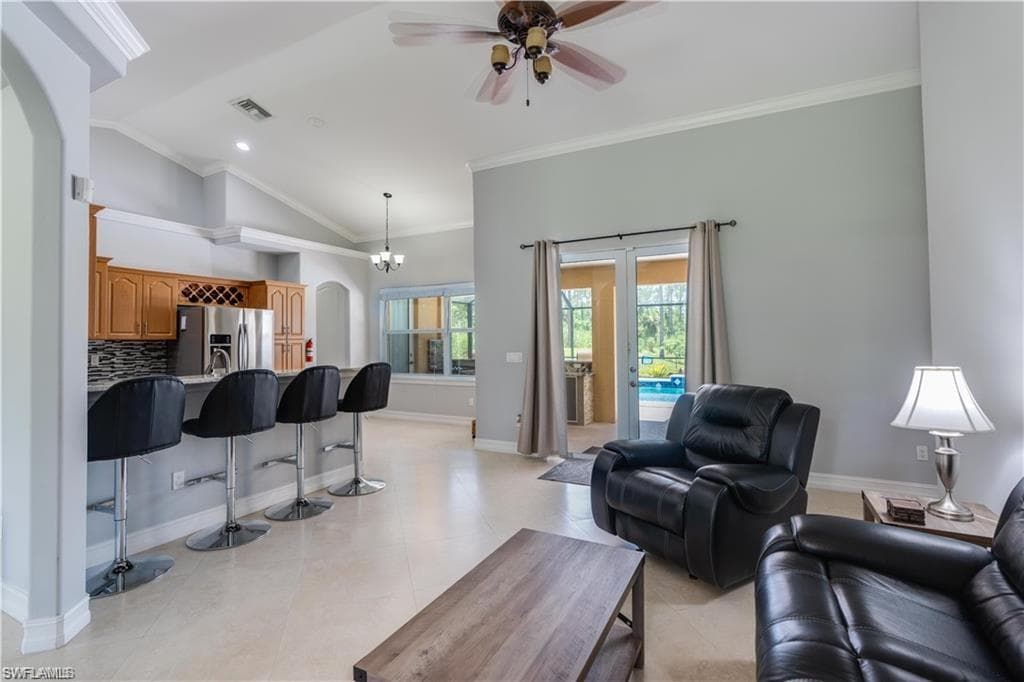 2960 10th Ave NE, Naples, FL 34120-5