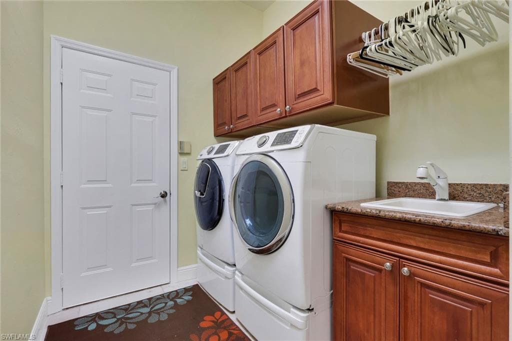 4343 Mourning Dove Dr, Naples, FL 34119-21