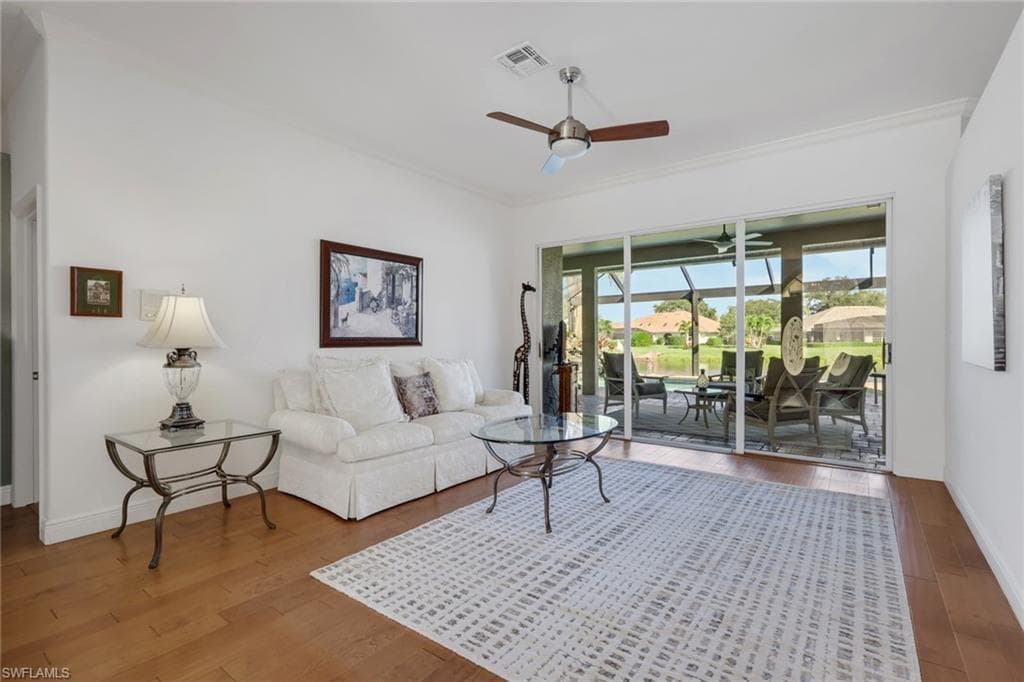 4343 Mourning Dove Dr, Naples, FL 34119-7