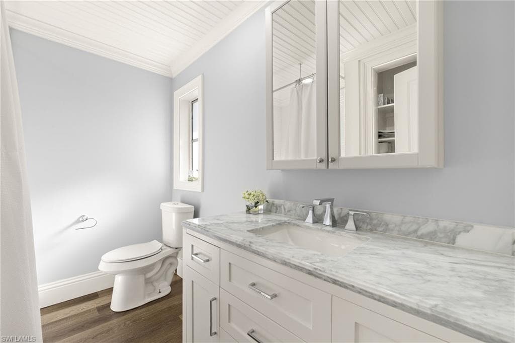 1400 Marlin Dr, Naples, FL 34102-18