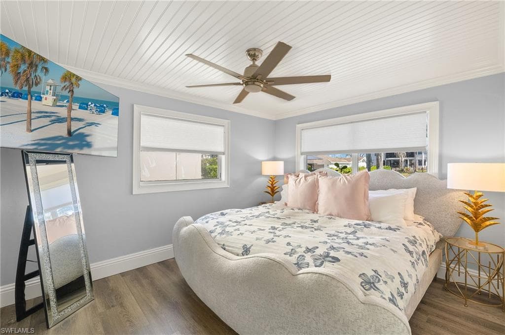 1400 Marlin Dr, Naples, FL 34102-25