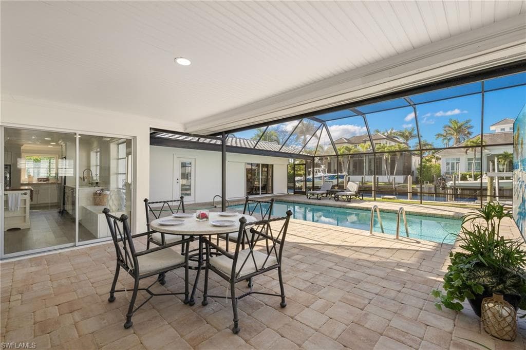 1400 Marlin Dr, Naples, FL 34102-4