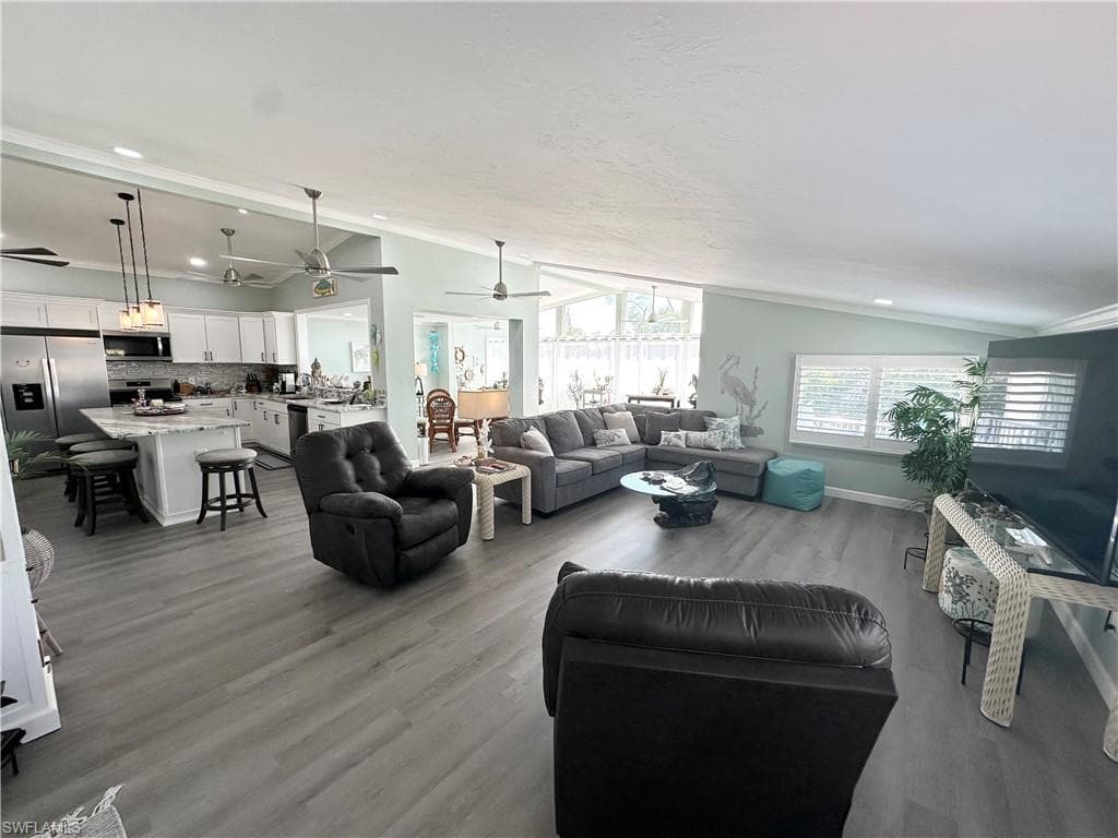 17940 Peppard Dr, Fort Myers Beach, FL 33931-12