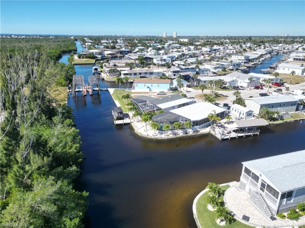 17940 Peppard Dr, Fort Myers Beach, FL 33931-6