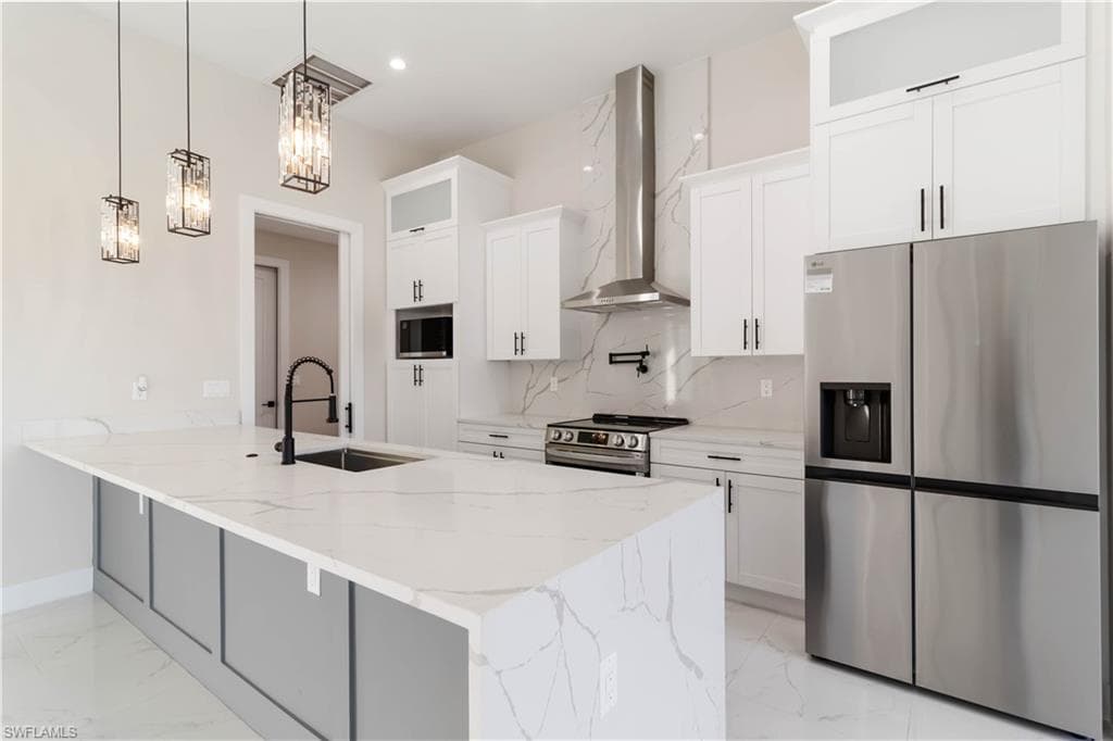 2015 21 St, Cape Coral, FL 33993-10