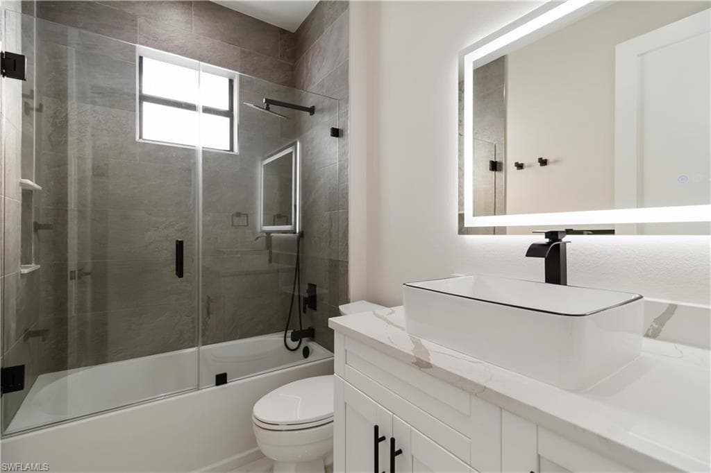 2015 21 St, Cape Coral, FL 33993-20