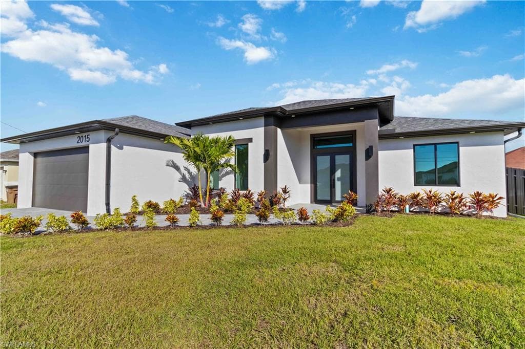 2015 21 St, Cape Coral, FL 33993-2
