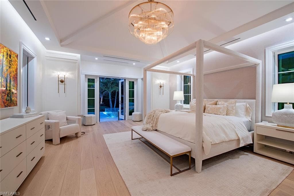 1731 Gordon Dr, Naples, FL 34102-12