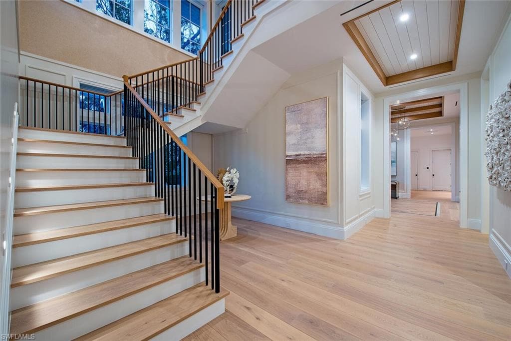 1731 Gordon Dr, Naples, FL 34102-18