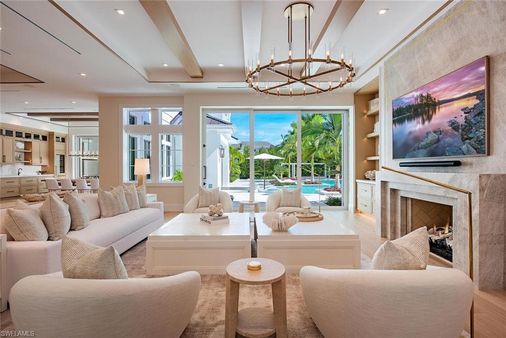 1731 Gordon Dr, Naples, FL 34102-4