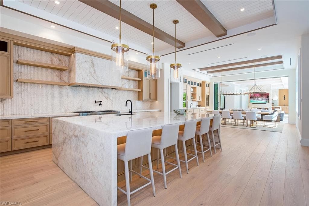 1731 Gordon Dr, Naples, FL 34102-7