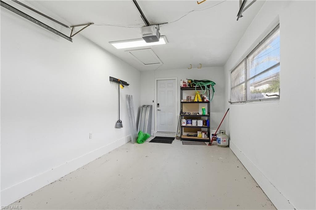 1235 Rordon Ave, Naples, FL 34103-13