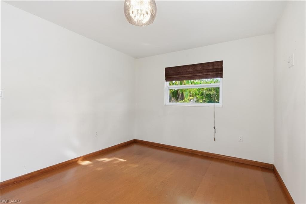 1235 Rordon Ave, Naples, FL 34103-26