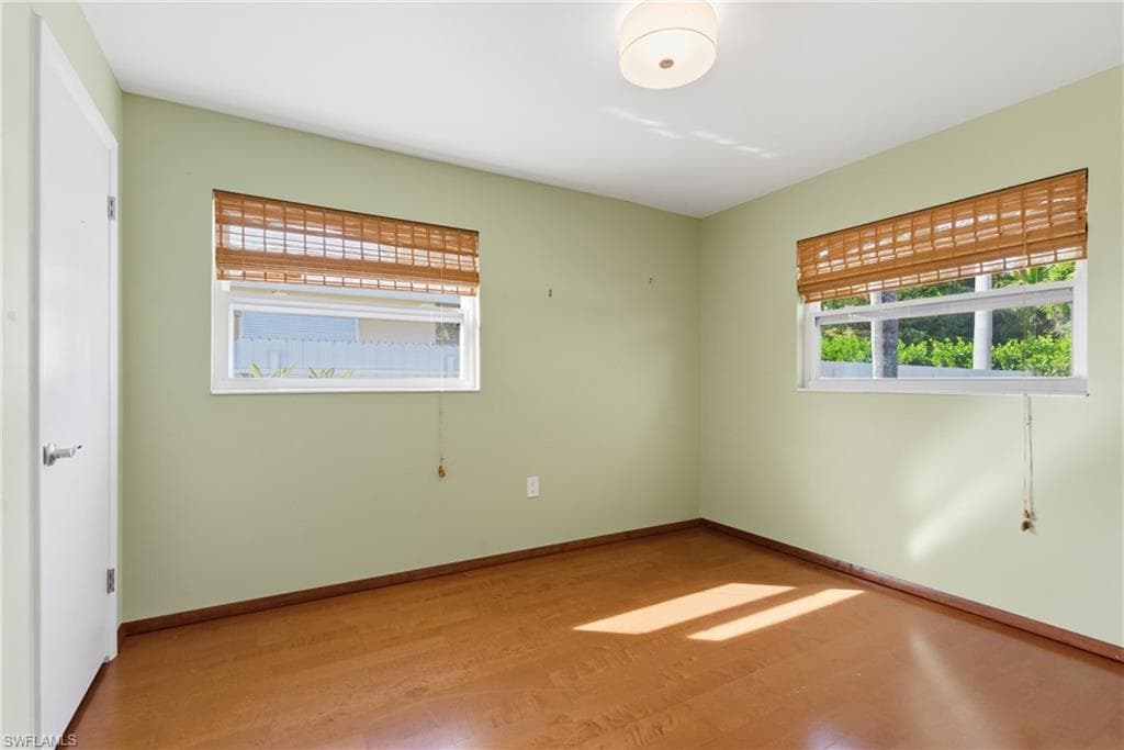 1235 Rordon Ave, Naples, FL 34103-27