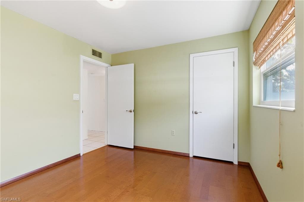 1235 Rordon Ave, Naples, FL 34103-28