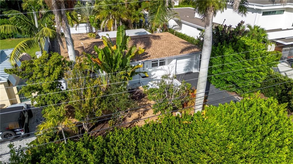 1235 Rordon Ave, Naples, FL 34103-39