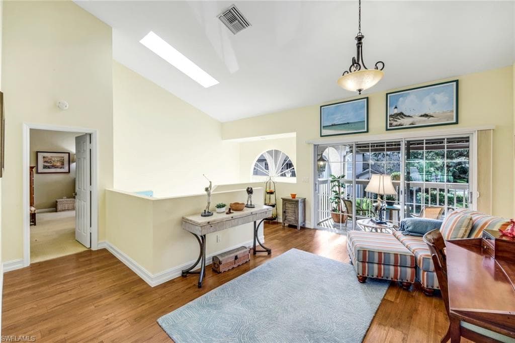 269 Perignon Pl 16-2, Naples, FL 34119-9