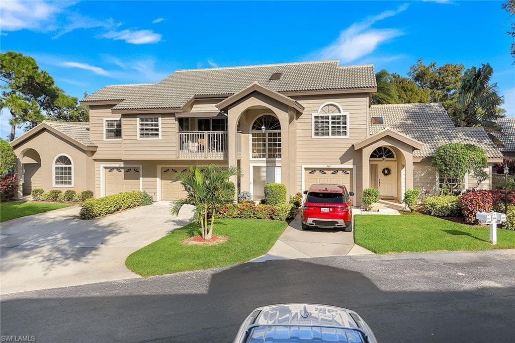 269 Perignon Pl 16-2, Naples, FL 34119-35