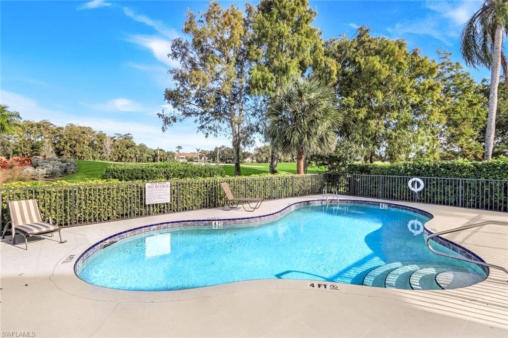 269 Perignon Pl 16-2, Naples, FL 34119-3