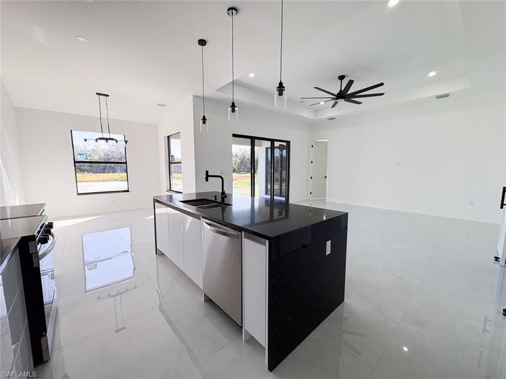 1712 Canton Ave, Lehigh Acres, FL 33972-11