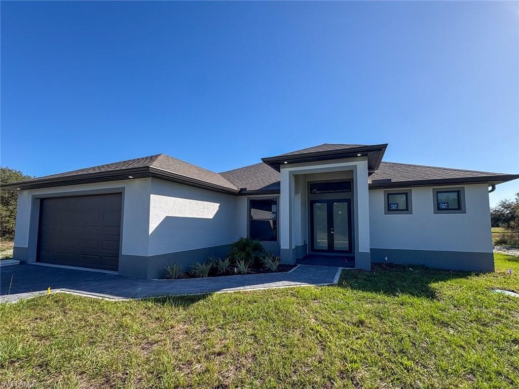 1712 Canton Ave, Lehigh Acres, FL 33972-1