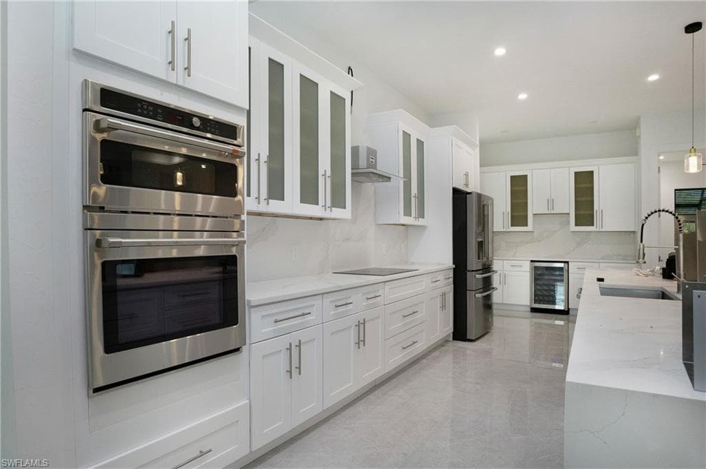 3660 4th Ave NE, Naples, FL 34120-13