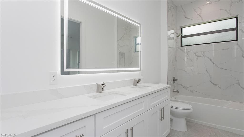 3660 4th Ave NE, Naples, FL 34120-24