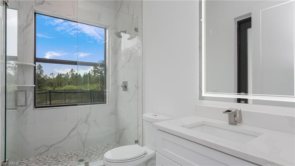 3660 4th Ave NE, Naples, FL 34120-32