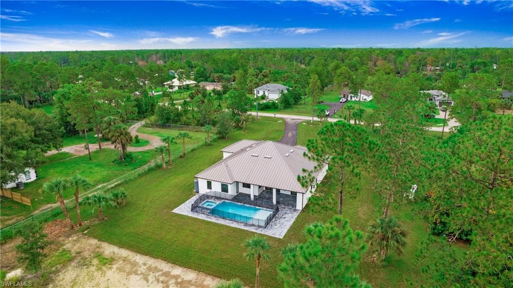 3660 4th Ave NE, Naples, FL 34120-37