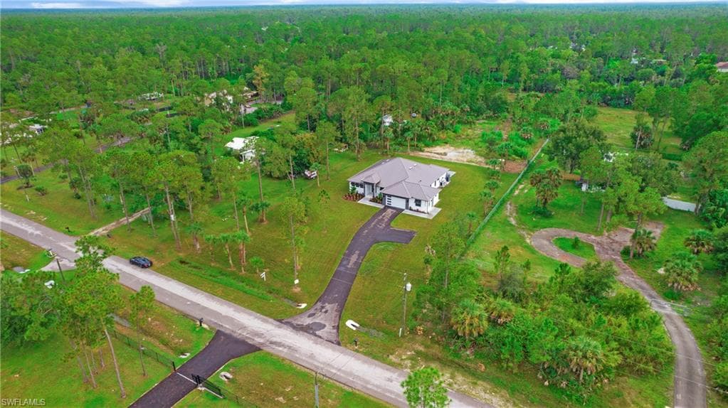 3660 4th Ave NE, Naples, FL 34120-40