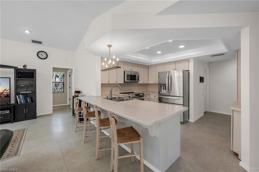 28200 Winthrop Cir, Bonita Springs, FL 34134-9