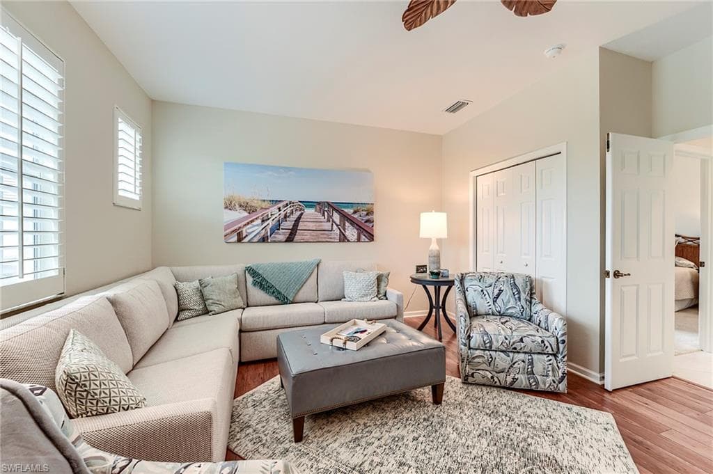 9111 Palmetto Ridge Dr 201, Estero, FL 34135-32