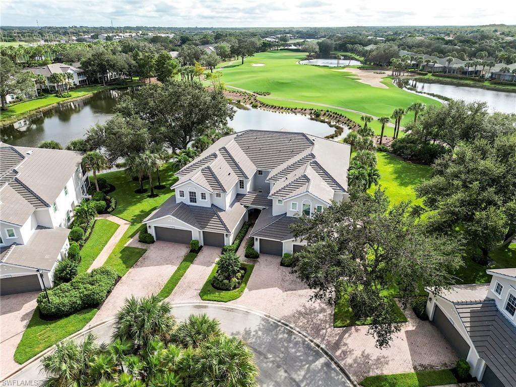 9111 Palmetto Ridge Dr 201, Estero, FL 34135-5