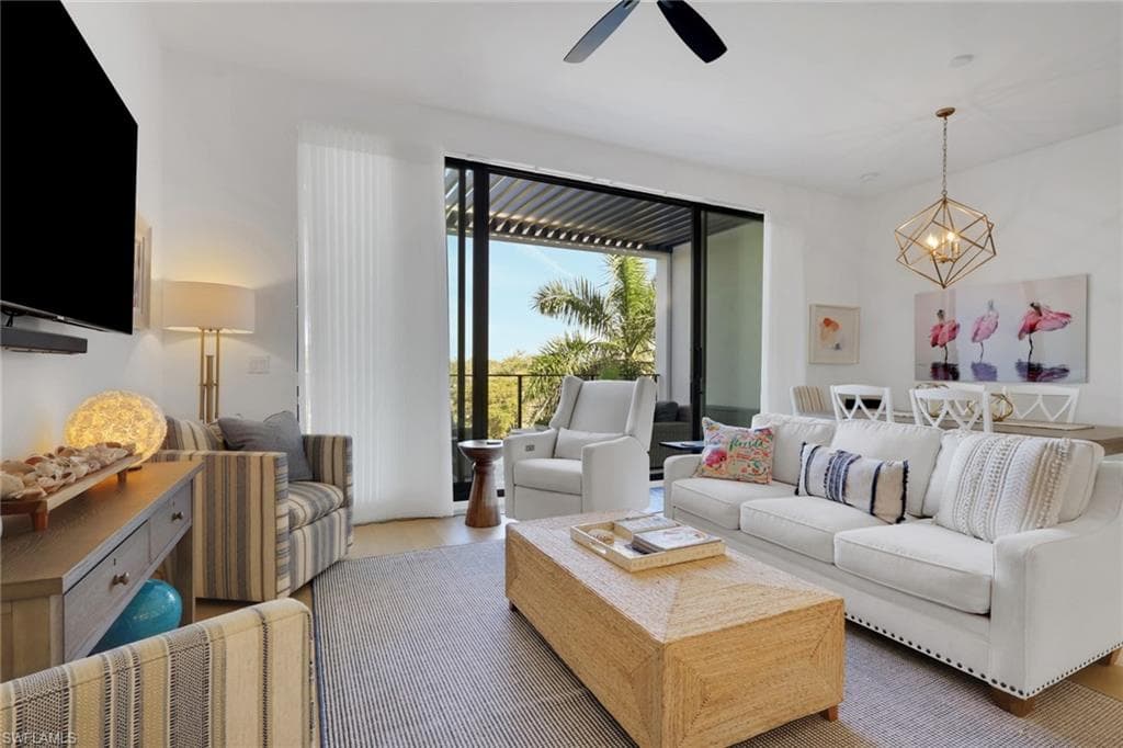 850 Central 303, Other, FL 34102-11