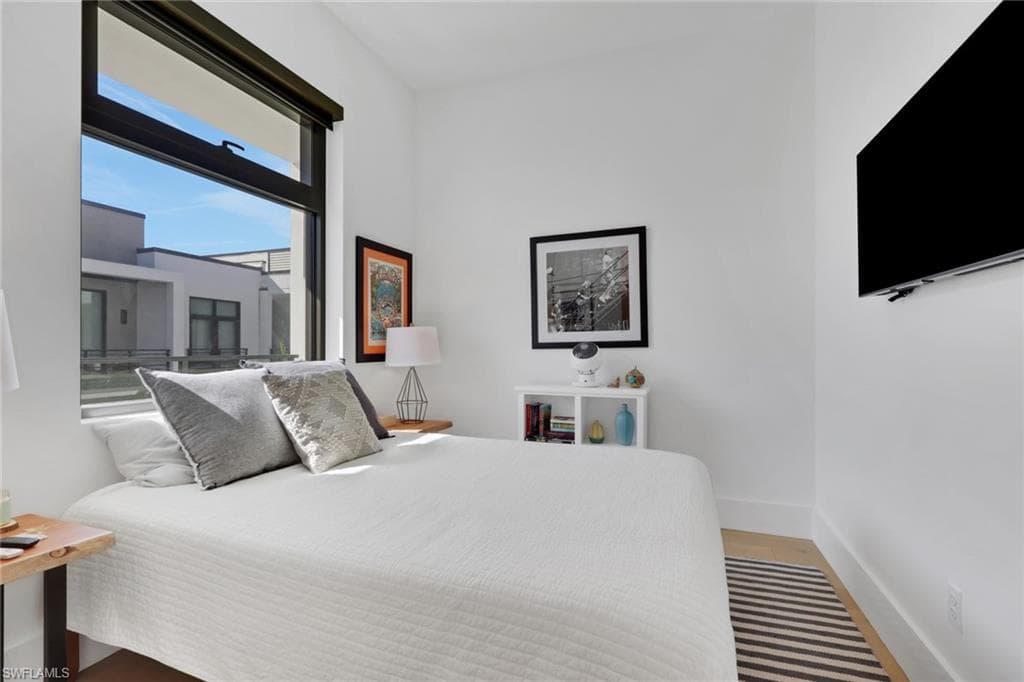 850 Central 303, Other, FL 34102-26