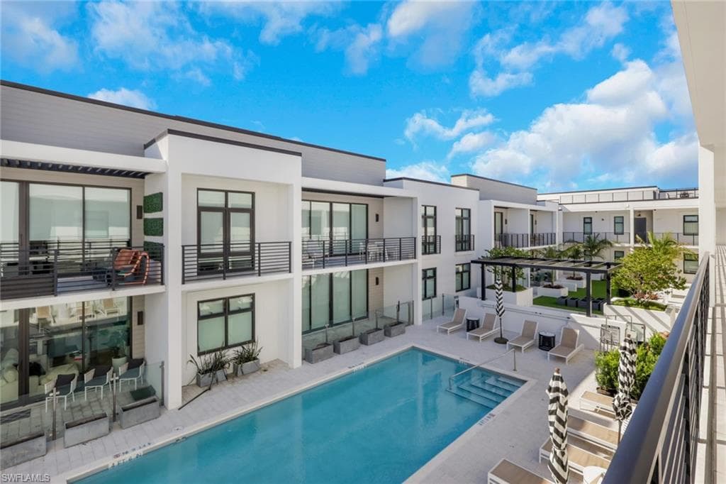 850 Central 303, Other, FL 34102-1