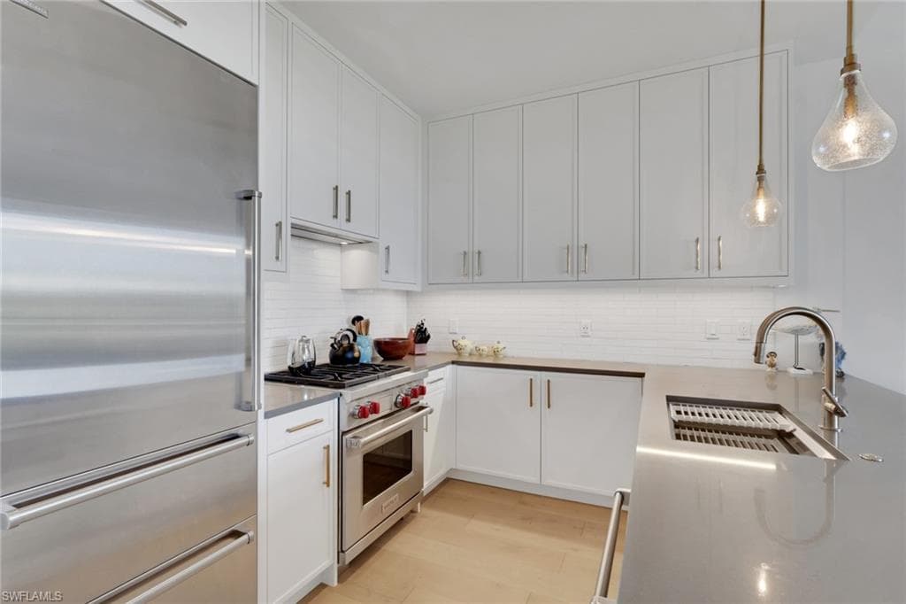 850 Central 303, Other, FL 34102-7