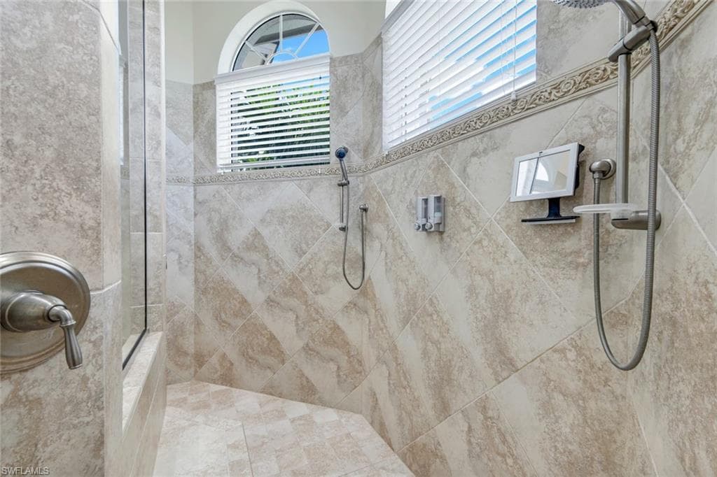 6029 Tarpon Estates Ct, Cape Coral, FL 33914-17