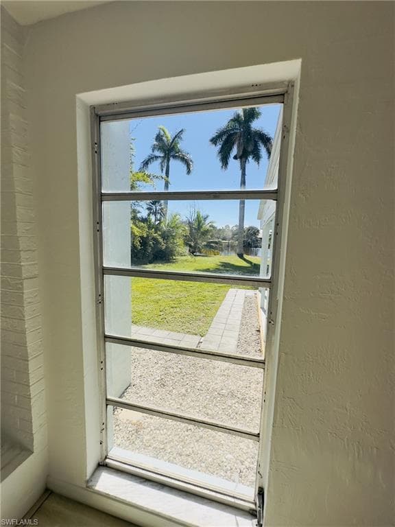 22 Constitution Dr, Naples, FL 34112-16