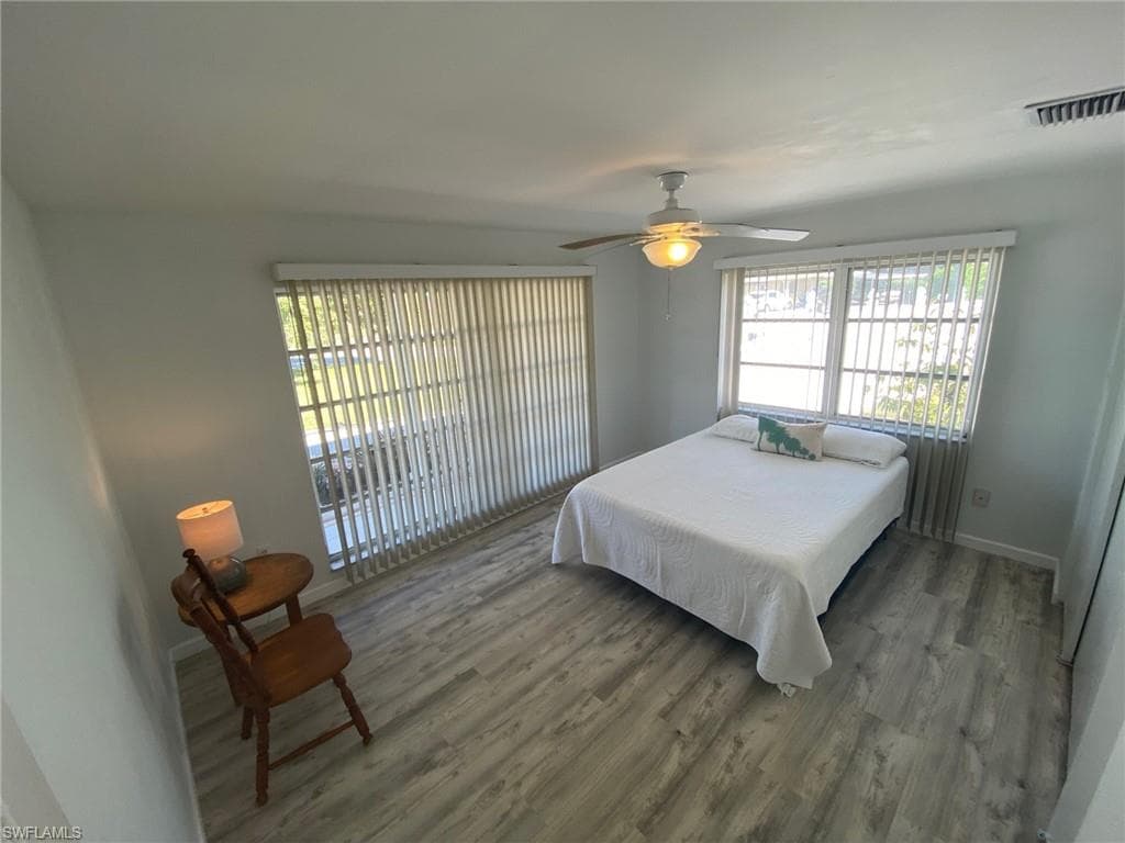 22 Constitution Dr, Naples, FL 34112-25