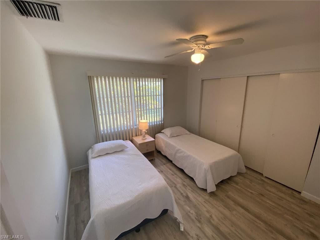 22 Constitution Dr, Naples, FL 34112-27