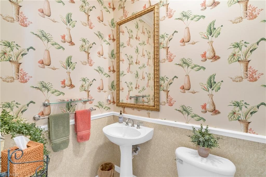 21572 Baccarat Ln 204, Estero, FL 33928-30